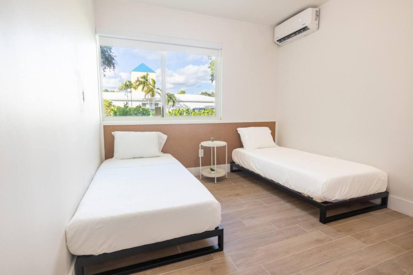 Stylish 2Bed Apartment El Portal Miami Ngoại thất bức ảnh