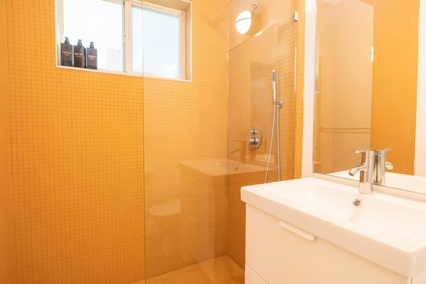 Stylish 2Bed Apartment El Portal Miami Ngoại thất bức ảnh